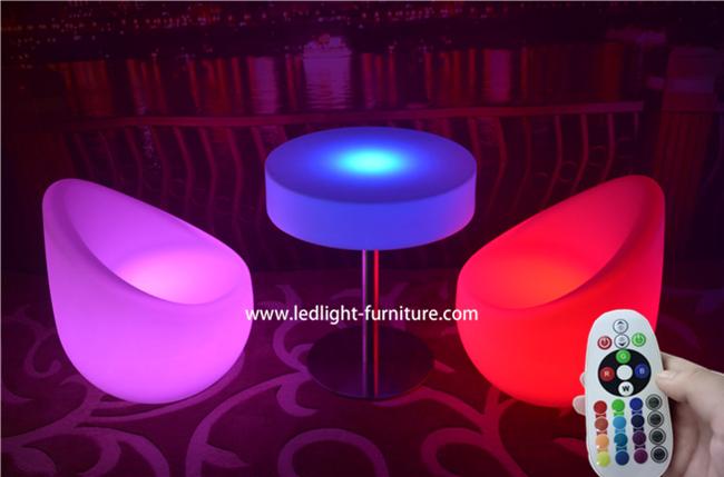 우아한 계란 LED 막대기 의자를/실내는 불이 켜집니다 16의 색깔을 가진 의자를 형성했습니다