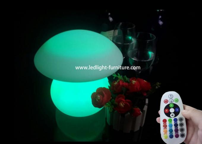 아이 침대 곁을 위한 귀여운 다채로운 LED 밤 빛 버섯 램프 에너지 절약