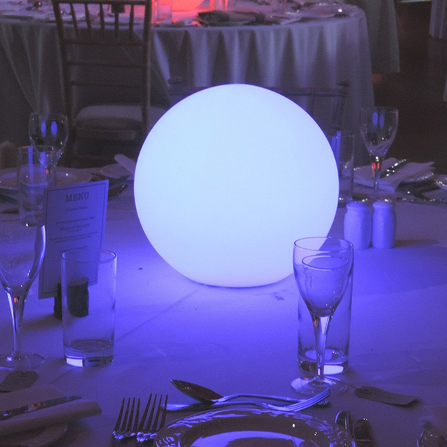 가정/상점 펀던트 LED 공은 관제사를 통해 RGBW 색깔 Dmx로 점화합니다