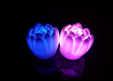 중국 물 활동적인 LED 밤 빛은, 7개의 색깔 생일을 위한 지도한 꽃 밤 빛 번쩍입니다 협력 업체